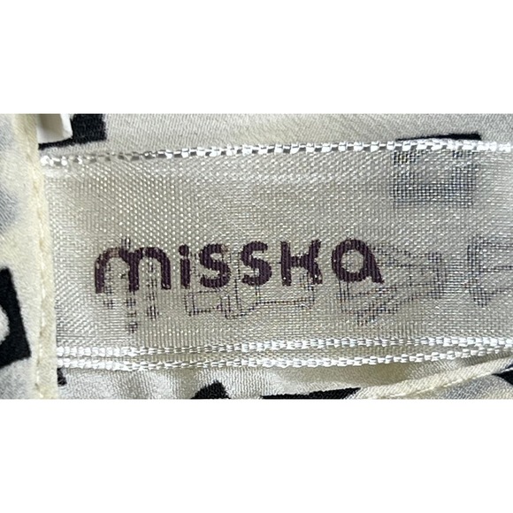 Square Patterned misska Blouse‎ Top,Ivory & Black,Back Button Closure- Large - Picture 4 of 5